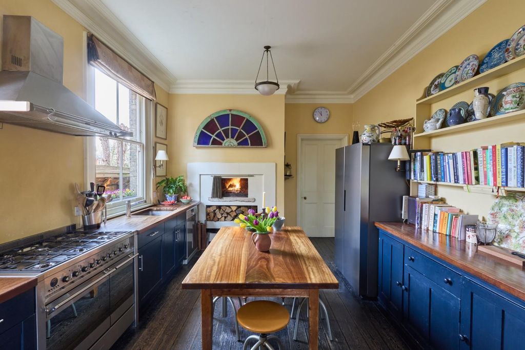 Additional image 6 of 6 bed semi-detached house for saleHills Road, Cambridge CB2