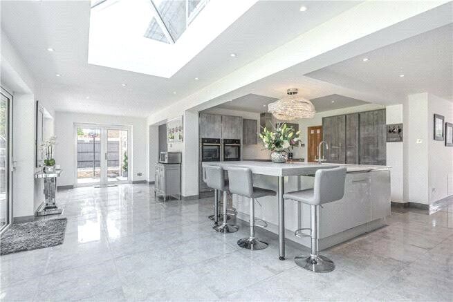Additional image 2 of 5 bed detached house for saleGolf Drive, Camberley, Surrey GU15