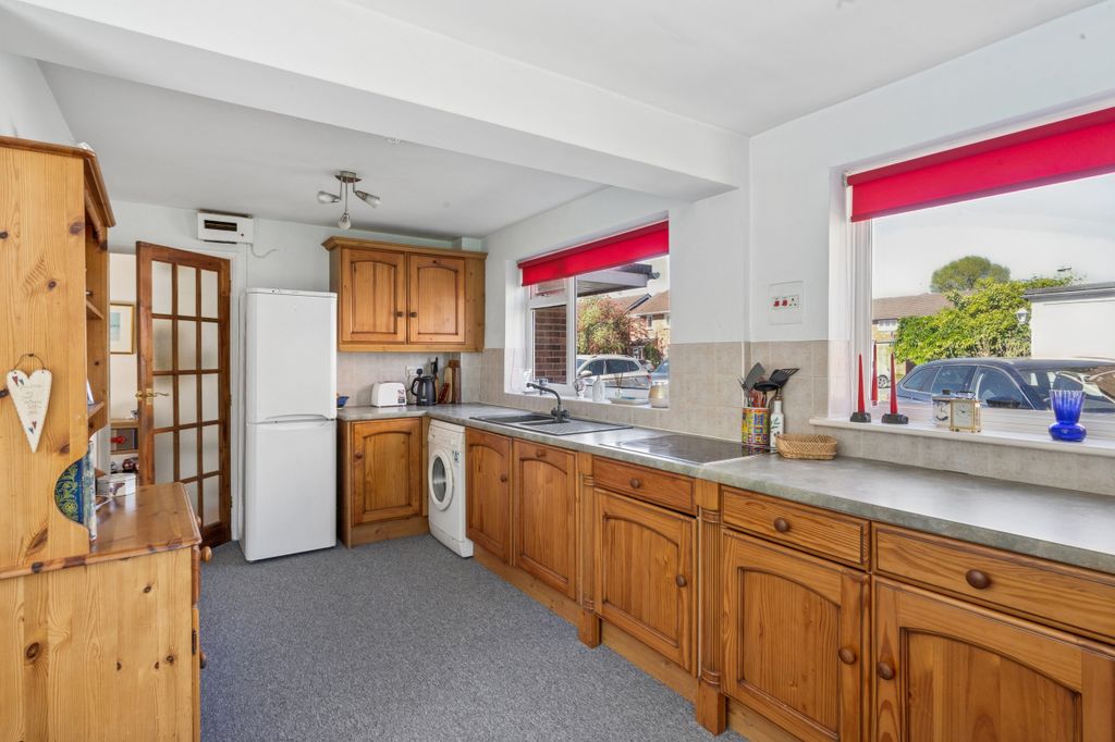 Additional image 13 of 3 bed semi-detached house for saleHunters Point, Chinnor, Oxfordshire OX39