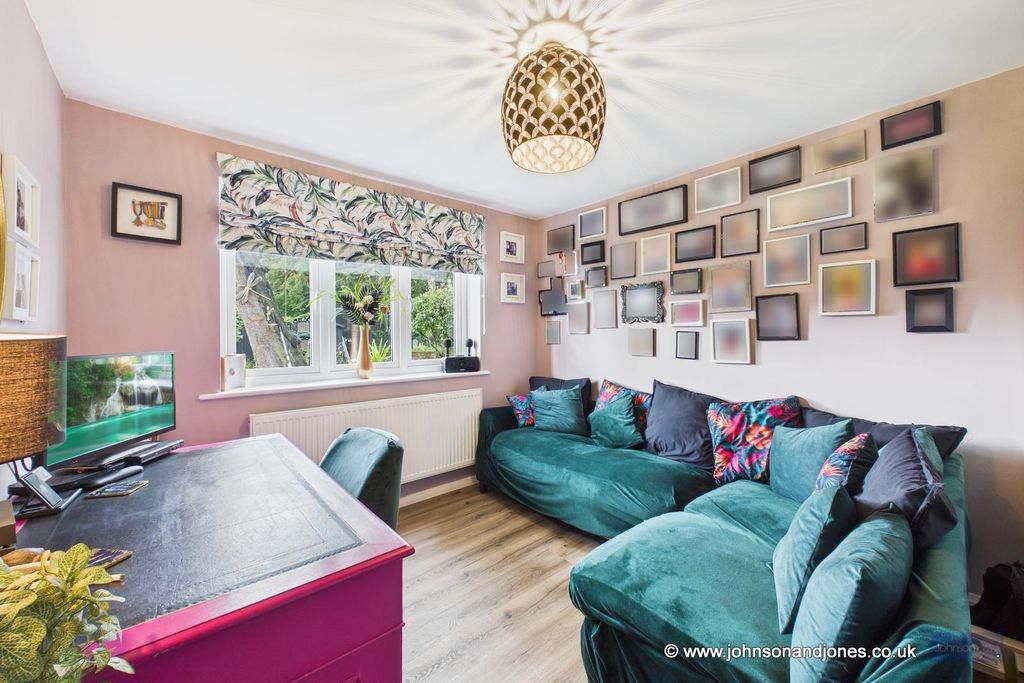Additional image 6 of 4 bed detached house for saleLittle Green Lane, Chertsey KT16