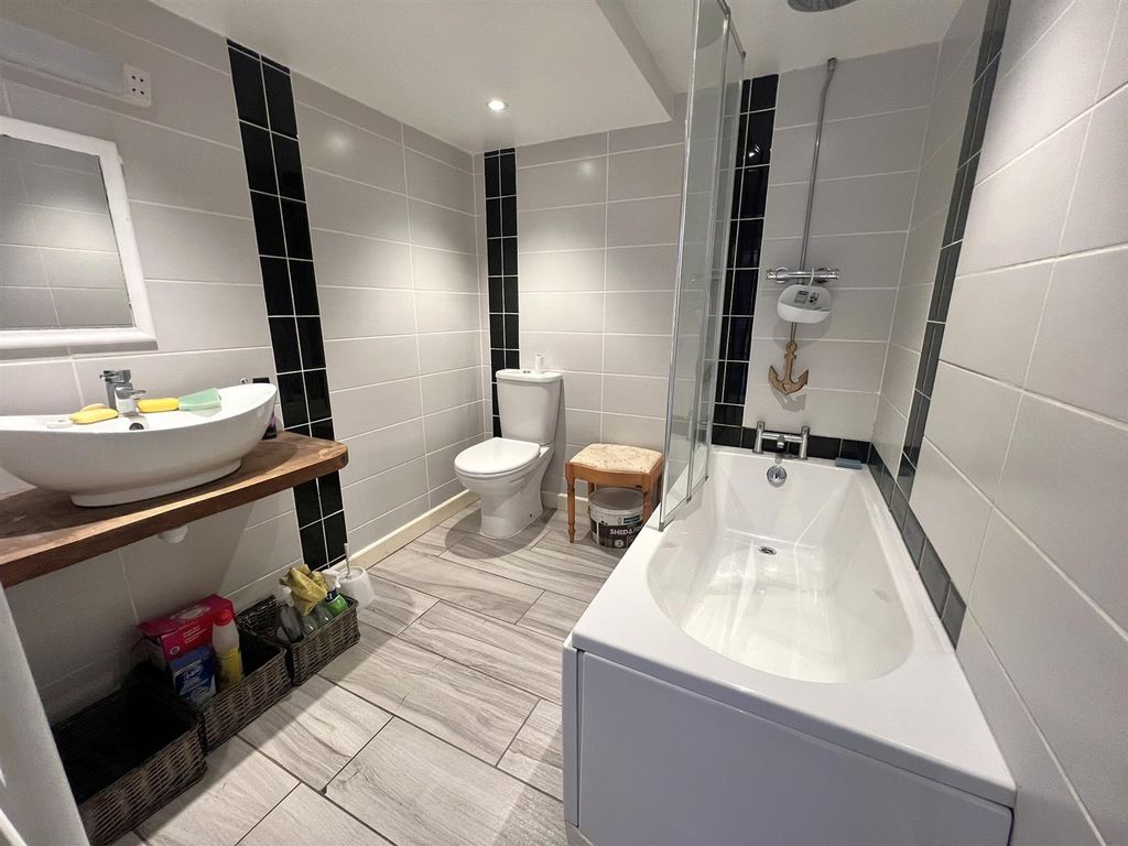 Additional image 22 of Property for saleHigh Street, Cinderford GL14