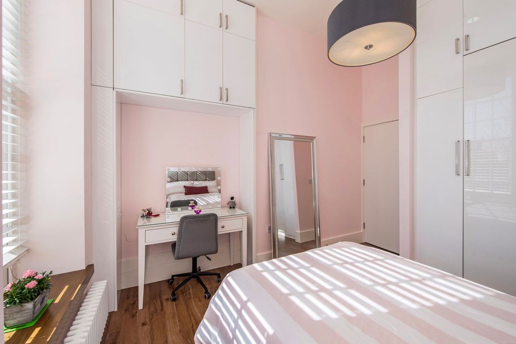 Additional image 11 of 2 bed flat for saleHomestead Road, Chichester PO19