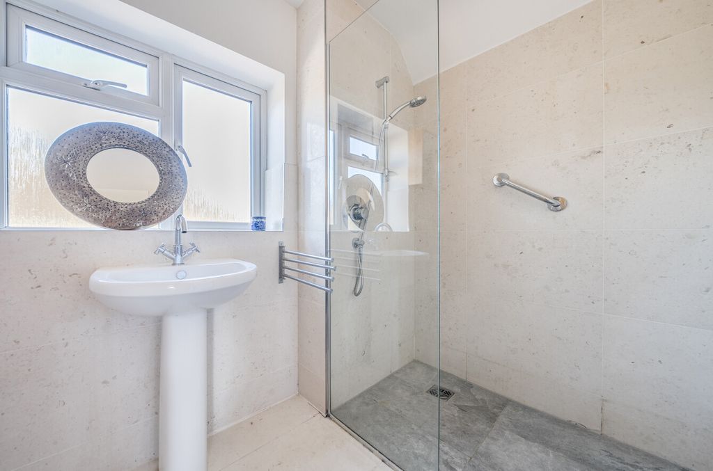 Additional image 16 of 4 bed detached house for saleAshcroft Gardens, Cirencester, Gloucestershire GL7
