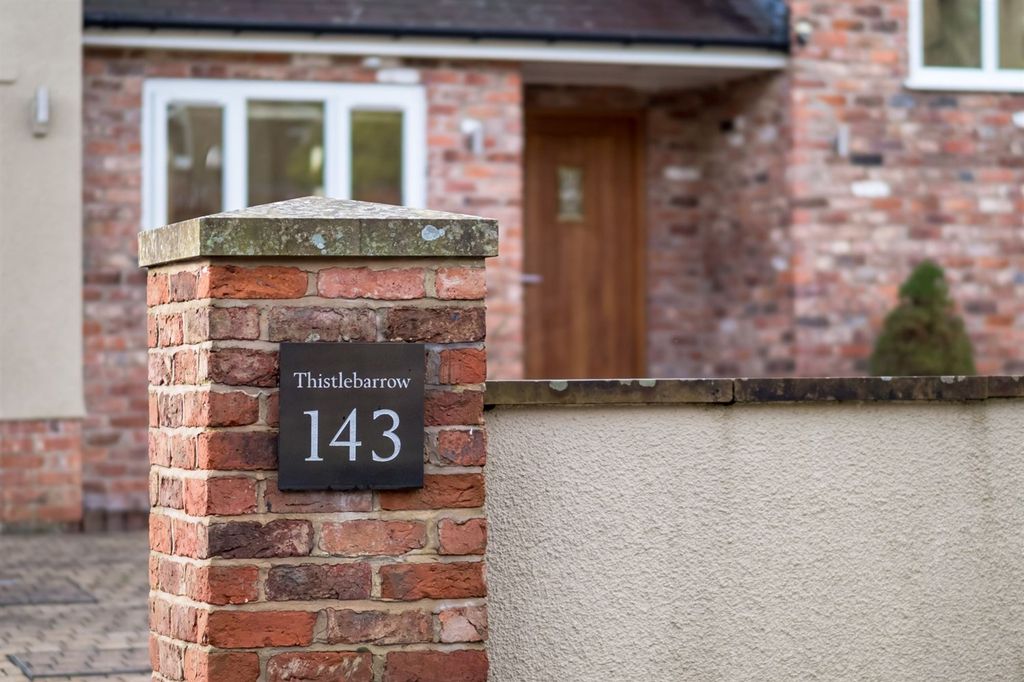 Additional image 2 of 5 bed property for saleLightwood Road, Buxton SK17