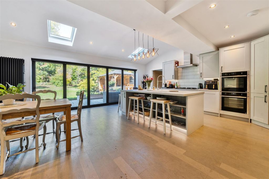 Additional image 2 of 5 bed detached house for saleClarewood Drive, Camberley, Surrey GU15