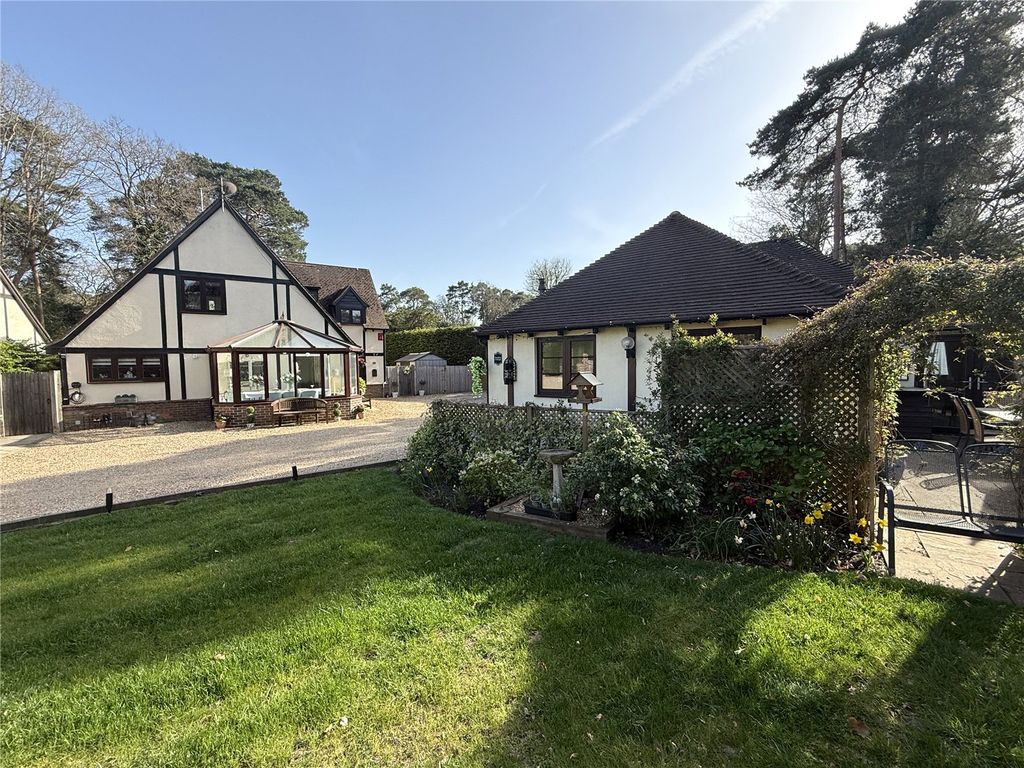 Additional image 28 of 5 bed detached house for saleYoulden Drive, Camberley, Surrey GU15