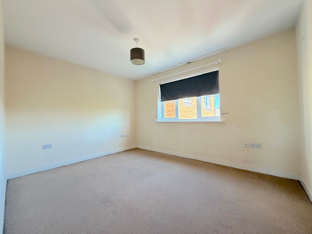 Additional image 6 of 2 bed flat for salePheasant Way, Hawks Green, Cannock WS11