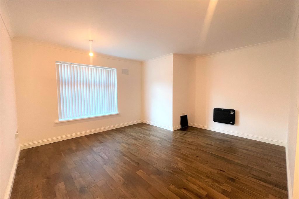 Additional image 2 of 2 bed flat for saleLondon Road, Camberley, Surrey GU15