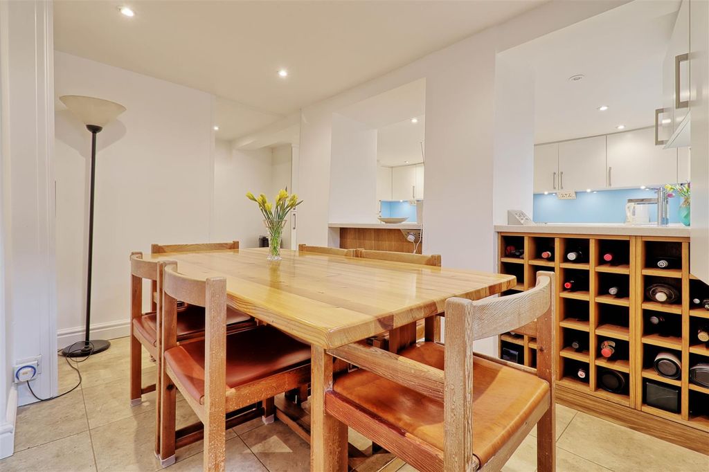 Additional image 4 of 4 bed detached house for saleMaids Causeway, Cambridge CB5