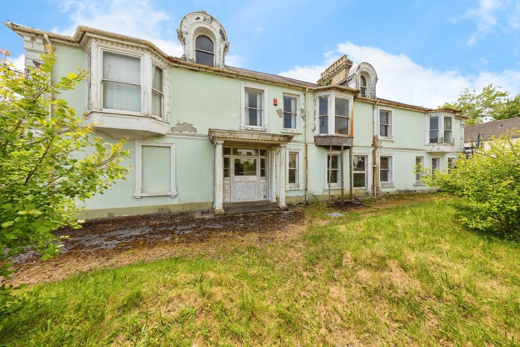 Additional image 21 of 18 bed detached house for saleLimegrove Avenue, Carmarthen SA31