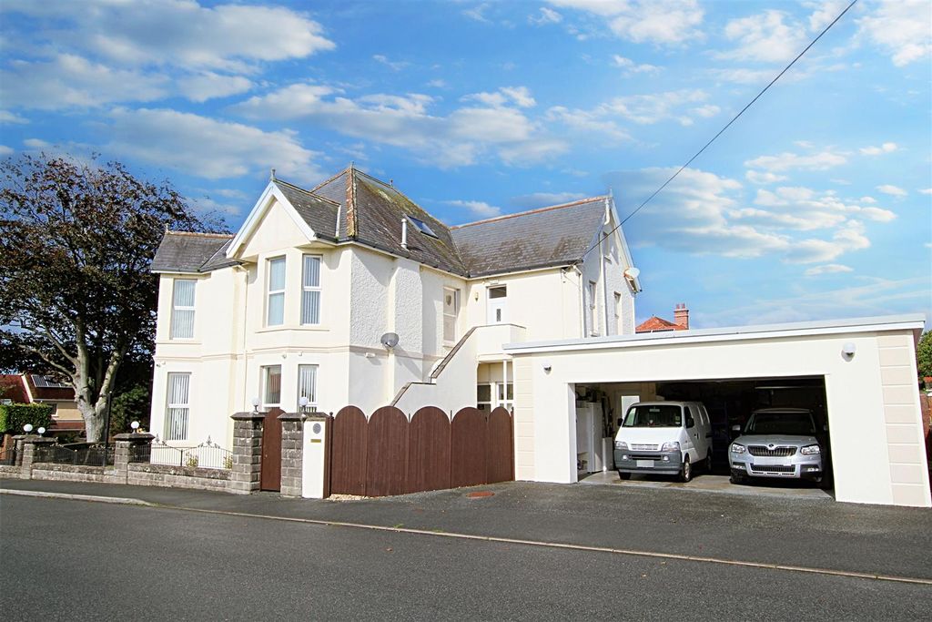 Additional image 7 of 7 bed detached house for saleParc Avenue, Gwbert Road, Cardigan SA43