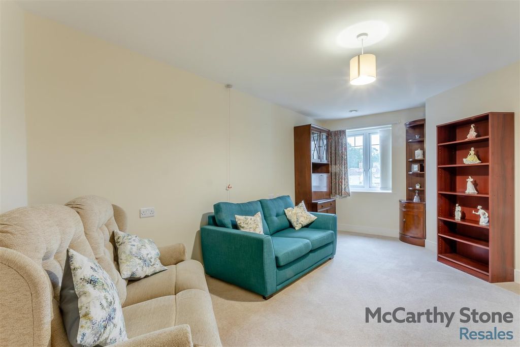 Additional image 10 of 2 bed flat for saleCross Penny Court, Cotton Lane, Bury St. Edmunds IP33