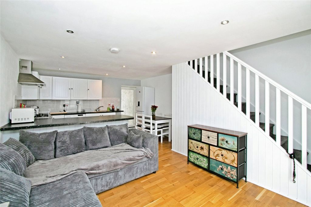 Additional image 7 of 9 bed semi-detached house for saleTehidy Road, Camborne, Cornwall TR14