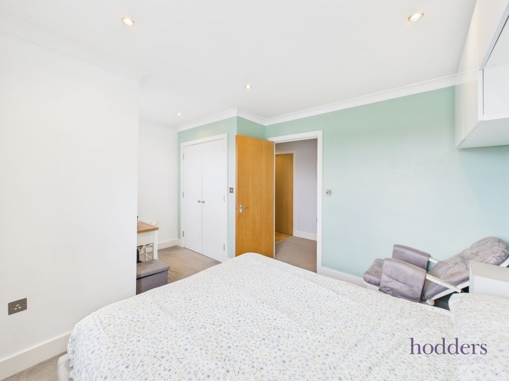 Additional image 7 of 2 bed flat for saleIsis House, Bridge Wharf, Chertsey, Surrey KT16
