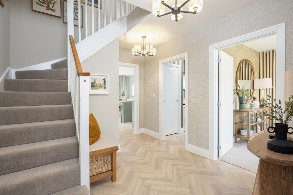 Additional image 5 of 4 bed detached house for saleBanbury Road, Chipping Norton OX7