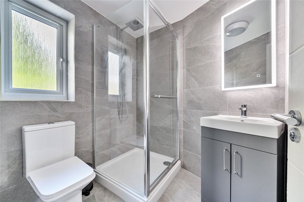 Additional image 4 of 6 bed detached house for saleWoodlands, Walderslade, Chatham ME5