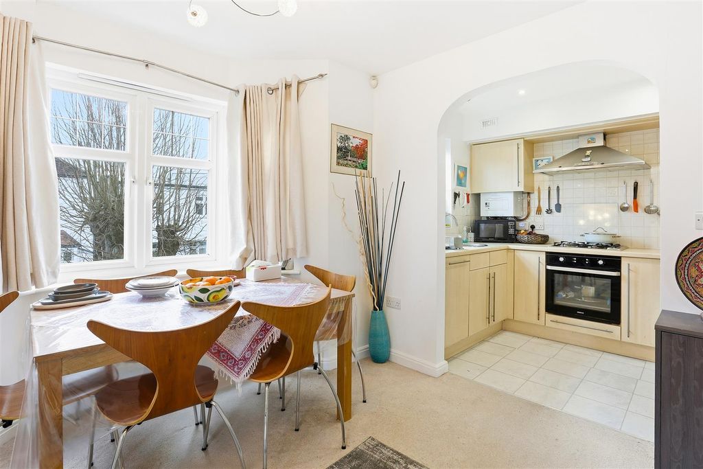 Additional image 16 of 2 bed flat for saleRochester Road, Carshalton SM5