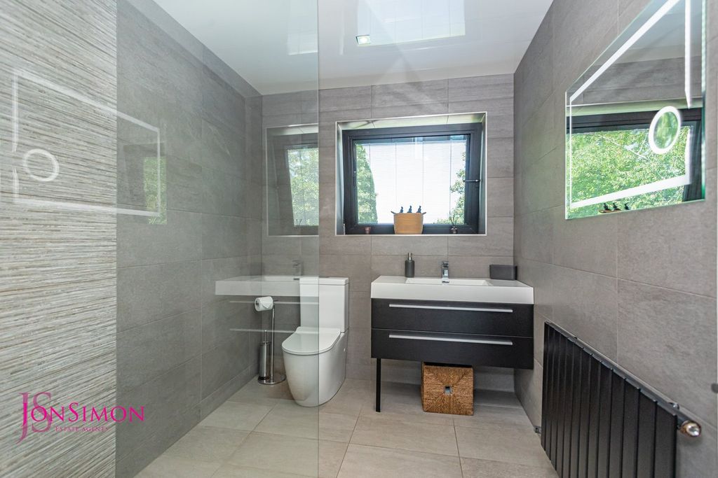 Additional image 38 of 5 bed detached house for saleCockey Moor Road, Bury BL8