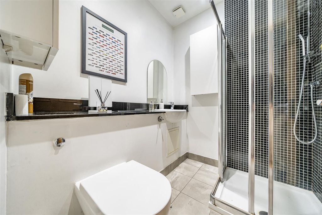 Additional image 13 of 2 bed flat for saleNicole Lodge, 2 Carshalton Park Road, Carshalton SM5