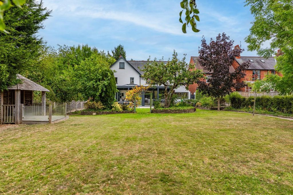 Additional image 23 of 5 bed detached house for saleSt. Johns Road, Newbold, Chesterfield S41
