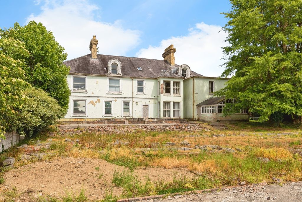 Additional image 10 of 18 bed detached house for saleLimegrove Avenue, Carmarthen SA31