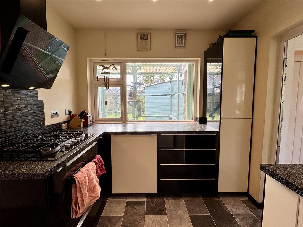 Additional image 11 of 3 bed detached bungalow for saleLoop Road, Beachley, Chepstow NP16