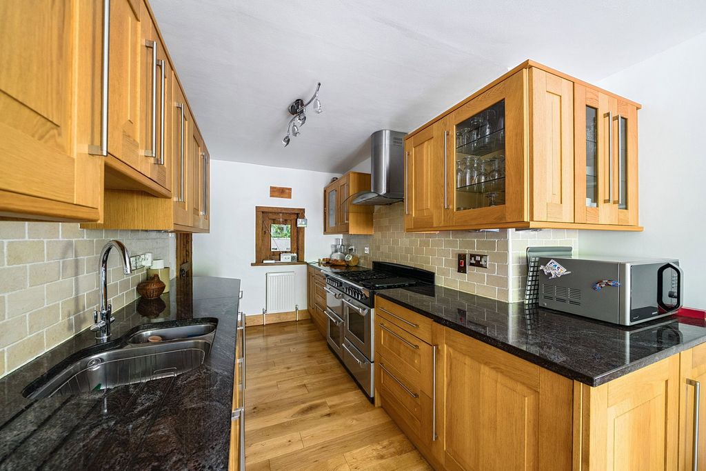 Additional image 4 of 4 bed detached house for saleDome Hill Peak, Caterham CR3