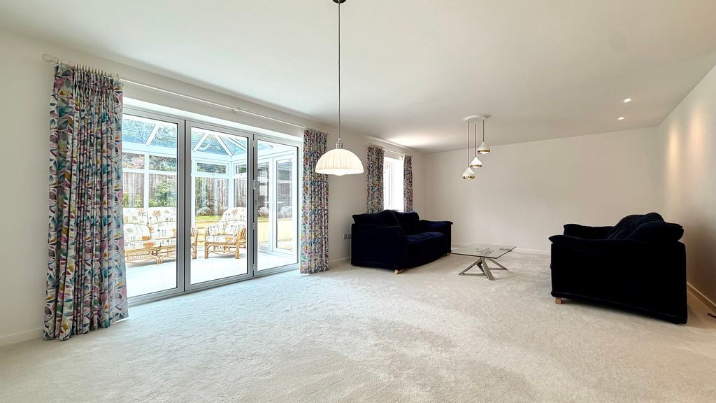 Additional image 7 of 3 bed detached bungalow for saleBoundary Court, Chard, Somerset TA20