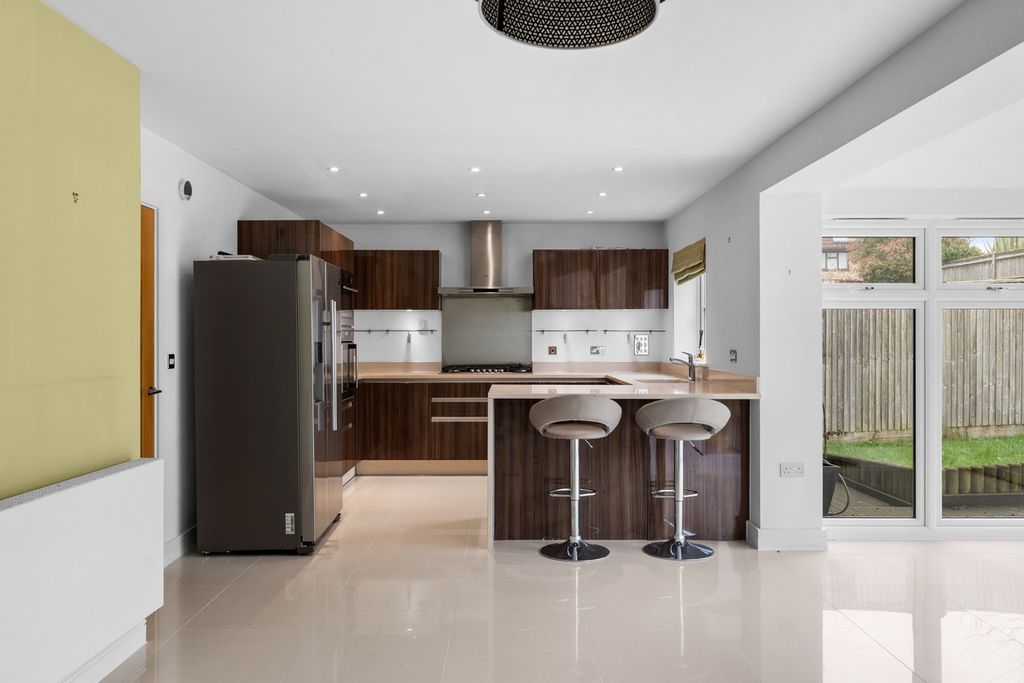 Additional image 18 of 5 bed detached house for saleHolland Park, Caterham CR3