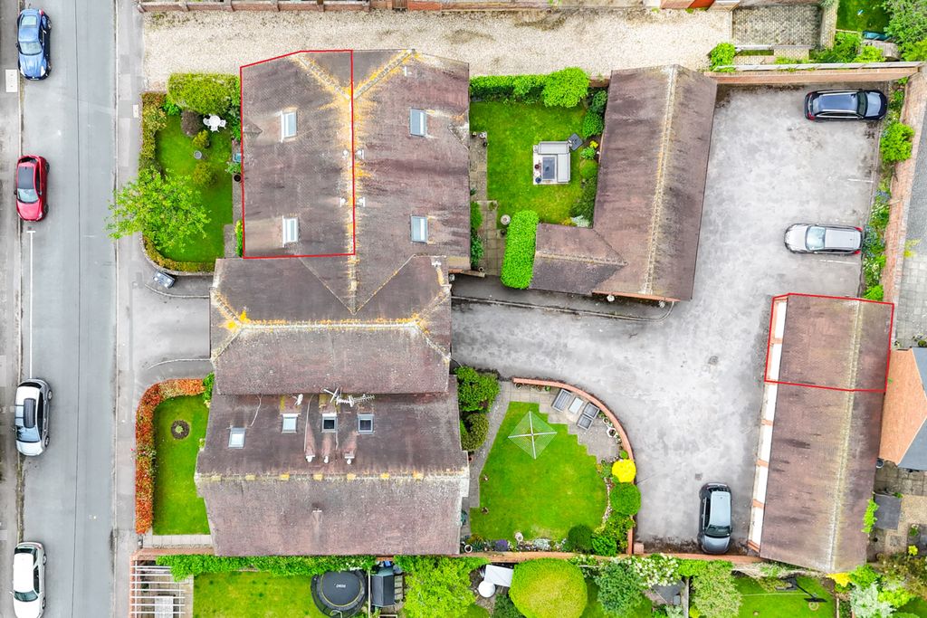 Additional image 14 of 3 bed flat for saleCroft Road, Thame OX9