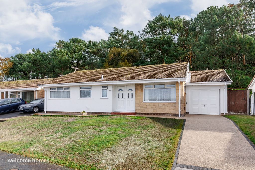 Additional image 4 of 2 bed detached bungalow for saleHillside Drive, Christchurch BH23
