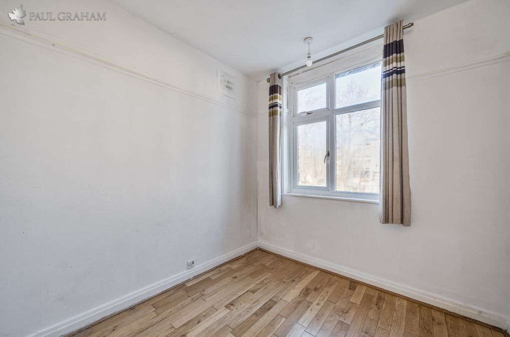 Additional image 10 of 3 bed semi-detached house for saleDenmark Road, Carshalton SM5