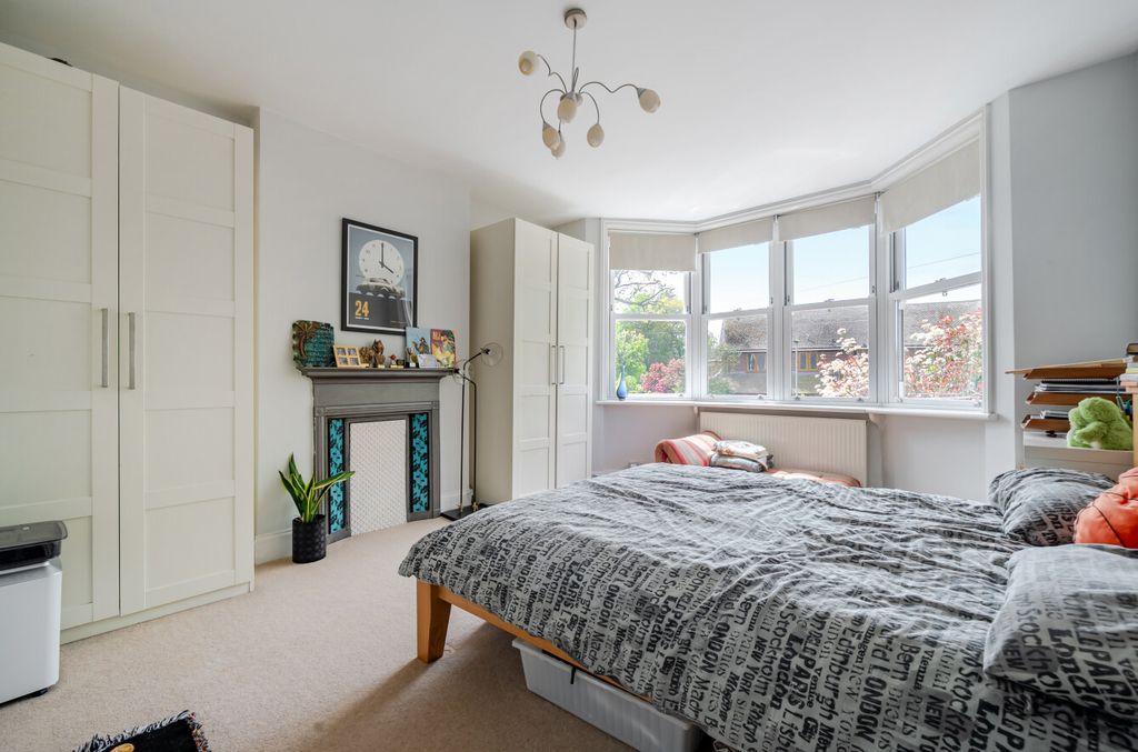 Additional image 28 of 5 bed detached house for saleThe Avenue, Camberley, Surrey GU15