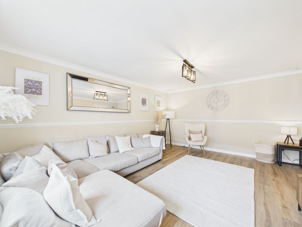 Additional image 3 of 2 bed flat for saleDuke's Court, Duke Street, Larkhall ML9