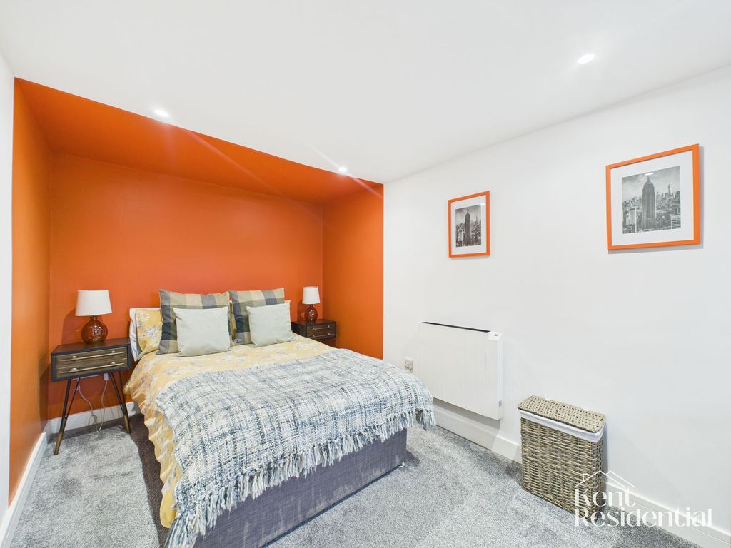 Additional image 12 of 4 bed detached bungalow for saleWatson Avenue, Chatham ME5