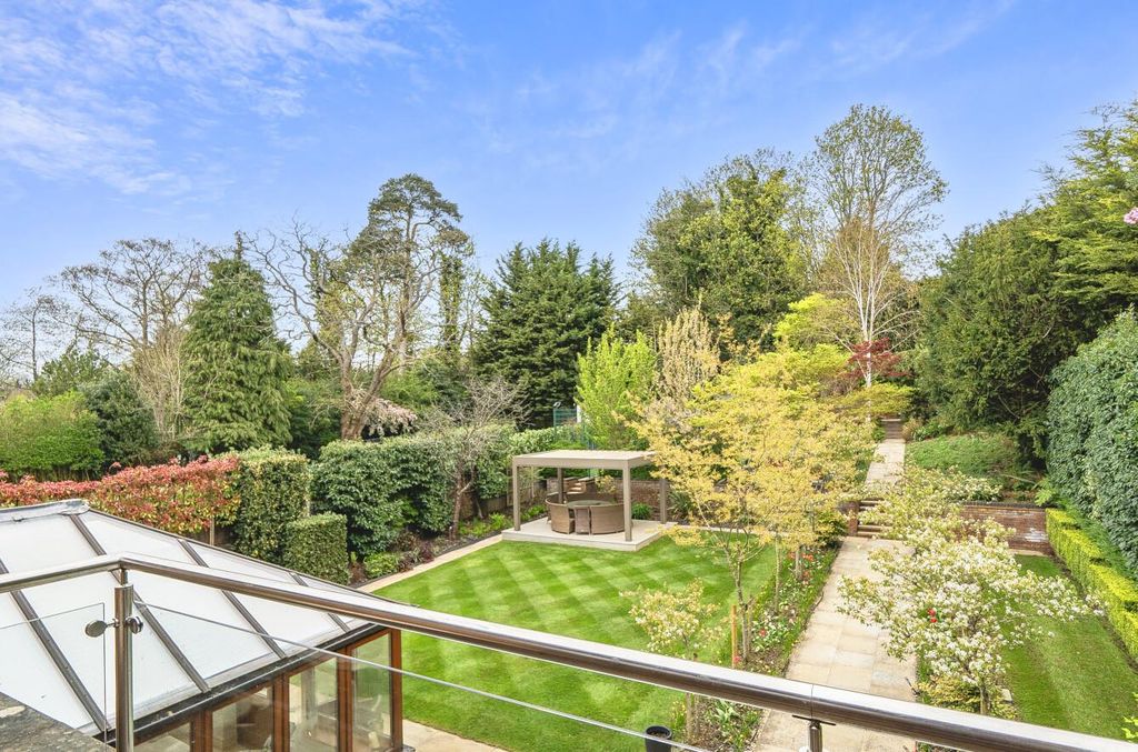 Additional image 10 of 5 bed detached house for saleProwse Avenue, Bushey Heath, Bushey WD23