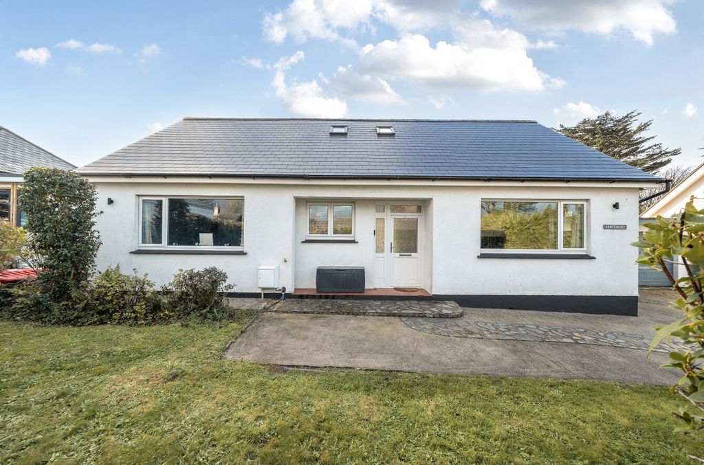 Additional image 23 of 5 bed bungalow for saleTregurthen Road, Camborne TR14