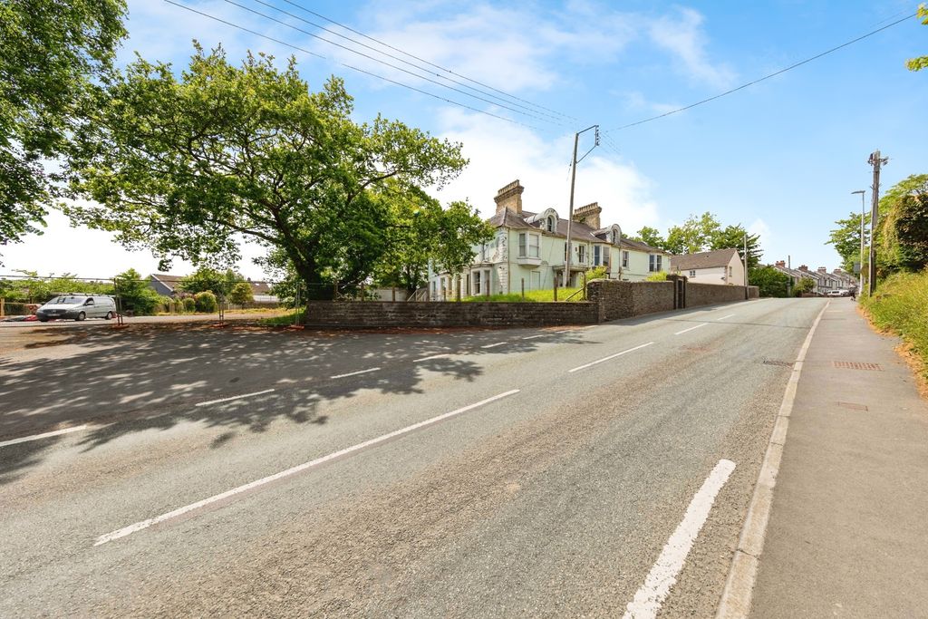 Additional image 18 of 18 bed detached house for saleLimegrove Avenue, Carmarthen SA31