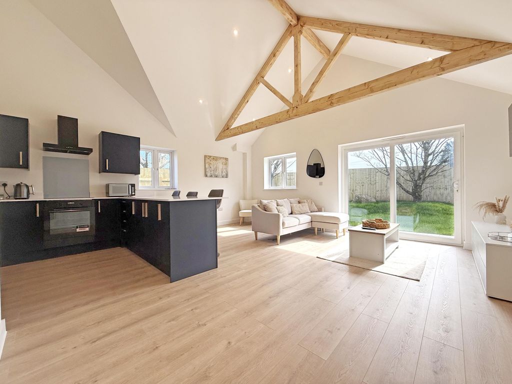 Additional image 2 of 3 bed detached house for saleBeacon, Camborne, Cornwall TR14