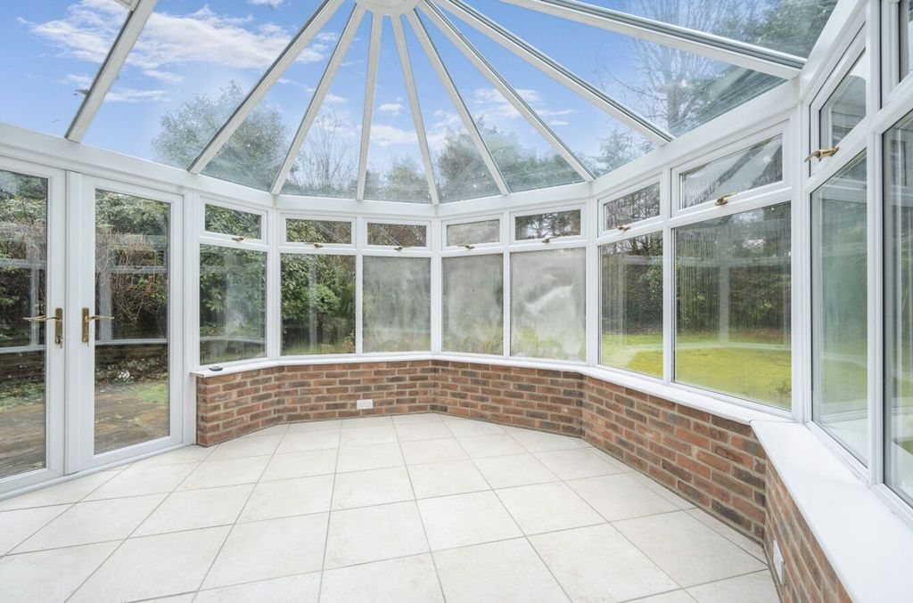 Additional image 4 of 4 bed detached house for saleSelham Close, Chichester PO19