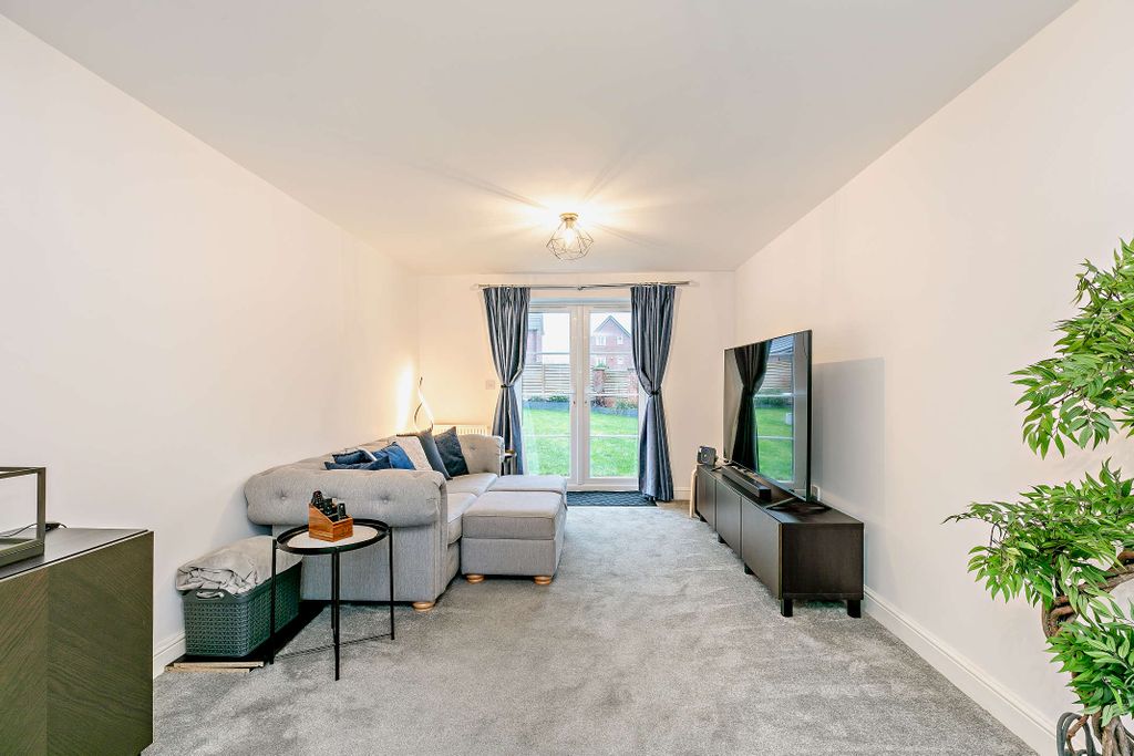 Additional image 7 of 4 bed detached house for saleLowe Lane, Castleford, West Yorkshire WF10