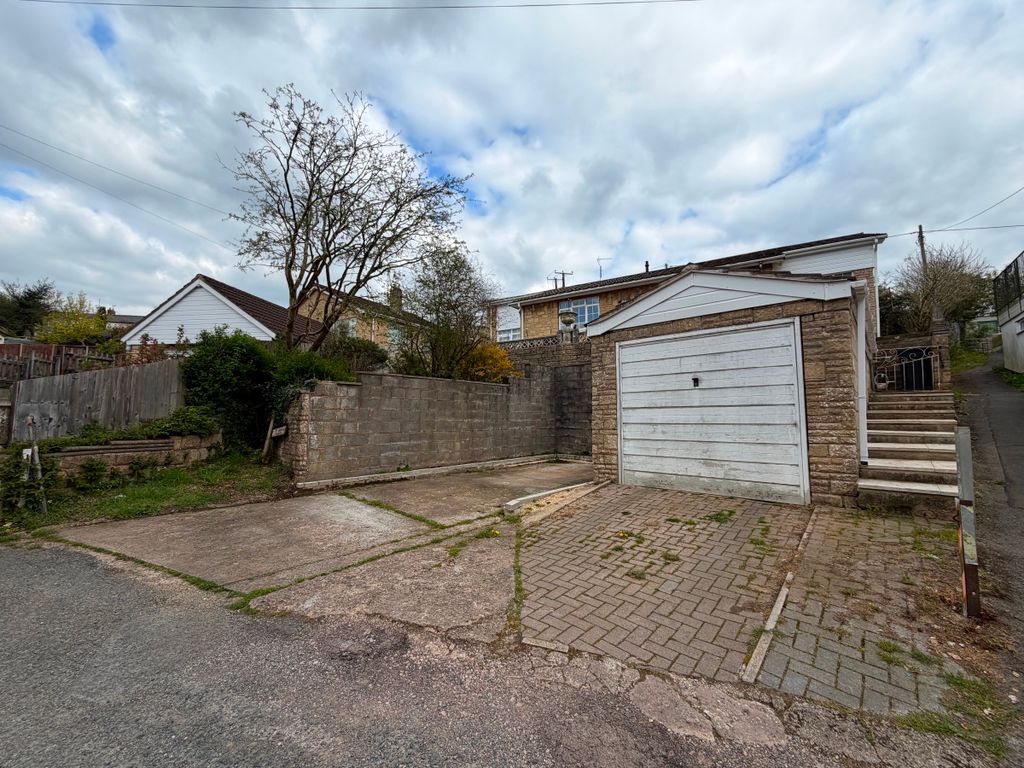 Additional image 2 of 3 bed detached bungalow for saleMilford, Railway Road, Cinderford GL14