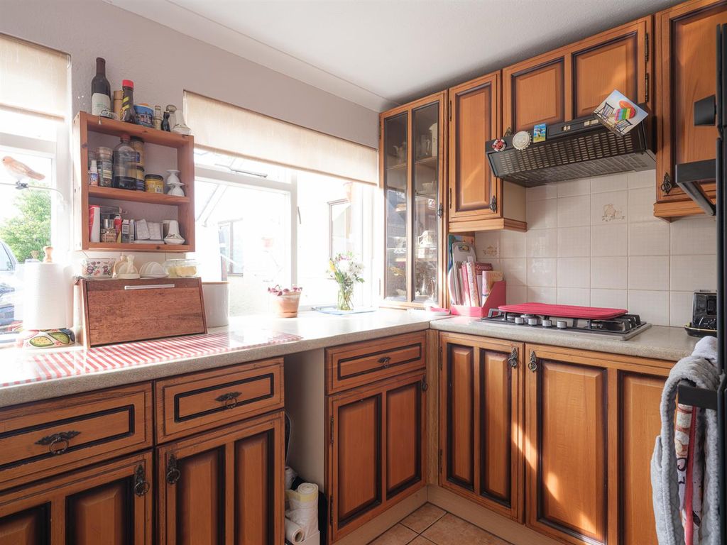 Additional image 10 of 5 bed detached house for saleBristol Road, Chippenham SN15