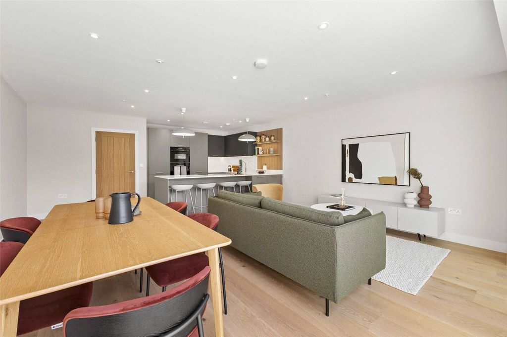 Additional image 4 of 4 bed terraced house for sale1A Fitzwilliam Road, Cambridge, Cambridgeshire CB2