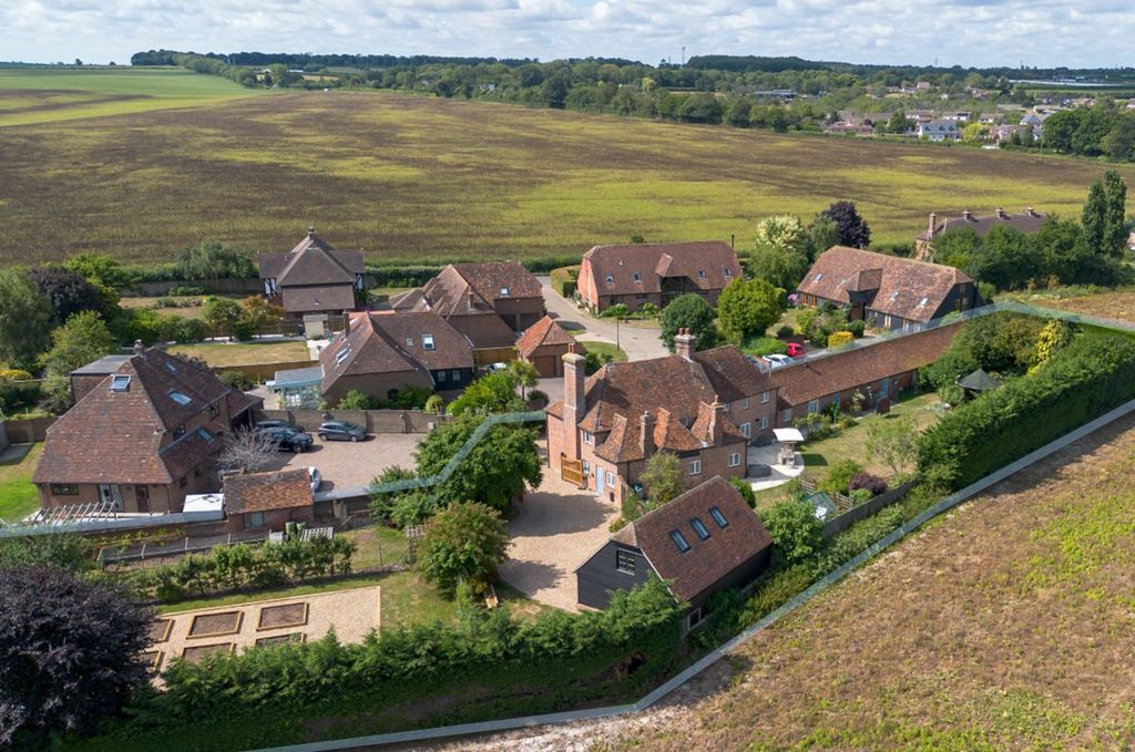 Additional image 6 of 5 bed farmhouse for saleMerton Lane, Canterbury CT4