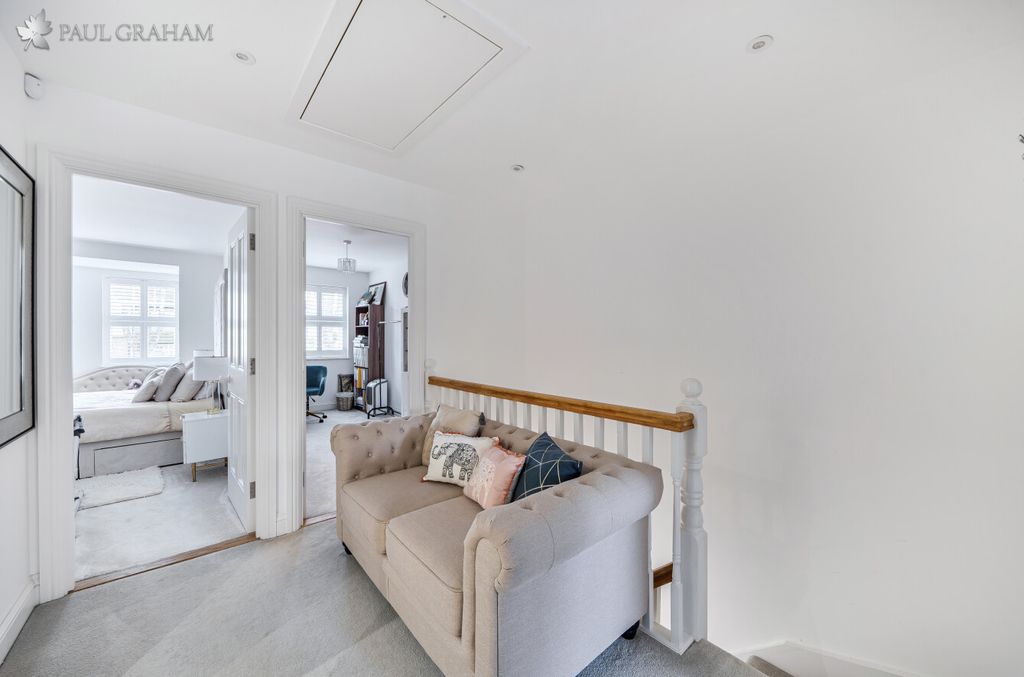Additional image 20 of 4 bed semi-detached house for saleTalbot Road, Carshalton SM5