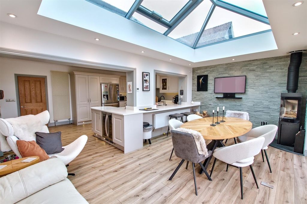 Additional image 18 of 4 bed detached bungalow for saleGwbert Road, Cardigan SA43