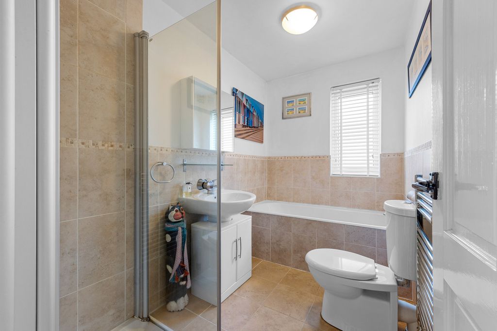 Additional image 14 of 5 bed detached house for saleHarestone Valley Road, Caterham CR3