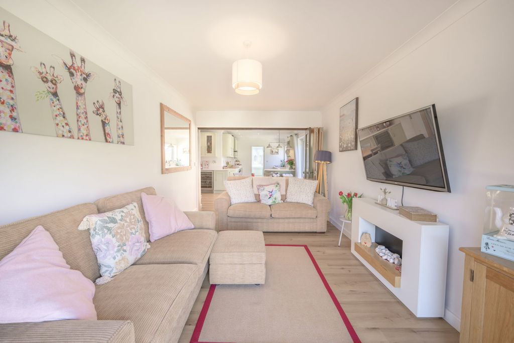 Additional image 16 of 4 bed bungalow for saleEastwood, Chatteris PE16