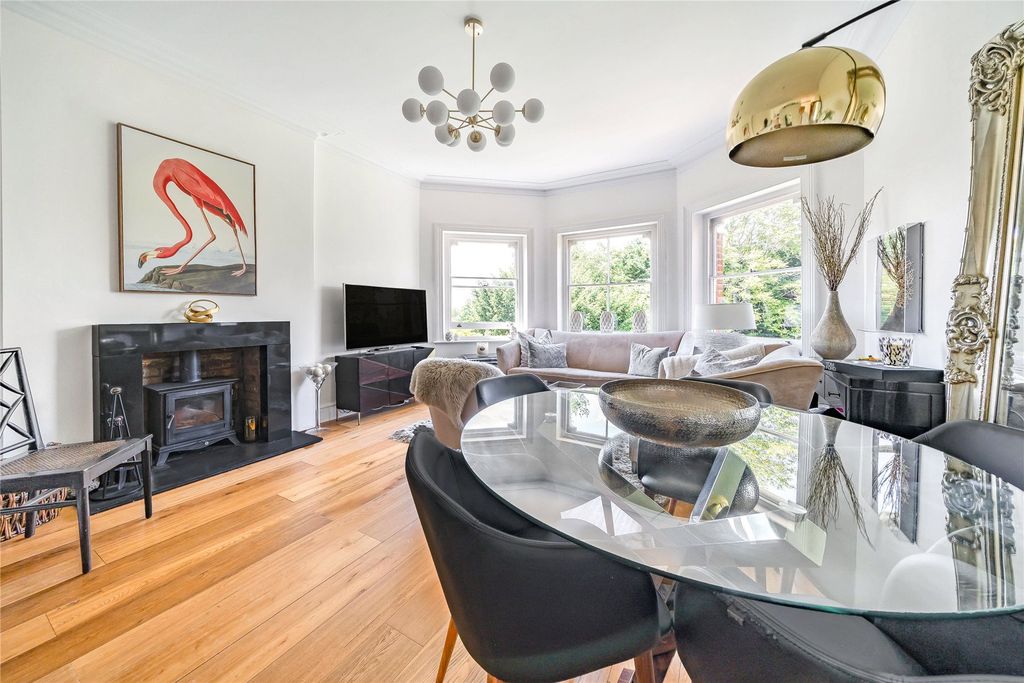 Additional image 7 of 2 bed flat for saleChevender, Prince Imperial Road, Chislehurst BR7